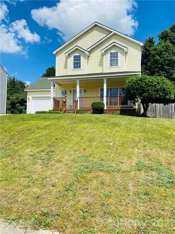910 Houston Heights Rd, Charlotte, NC 28262