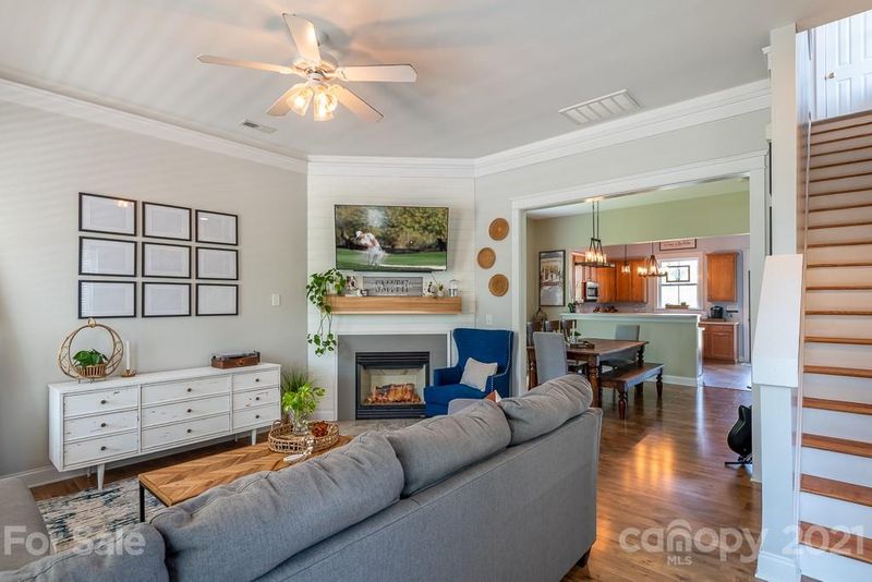 6921 Dunton St, Huntersville, NC 28078