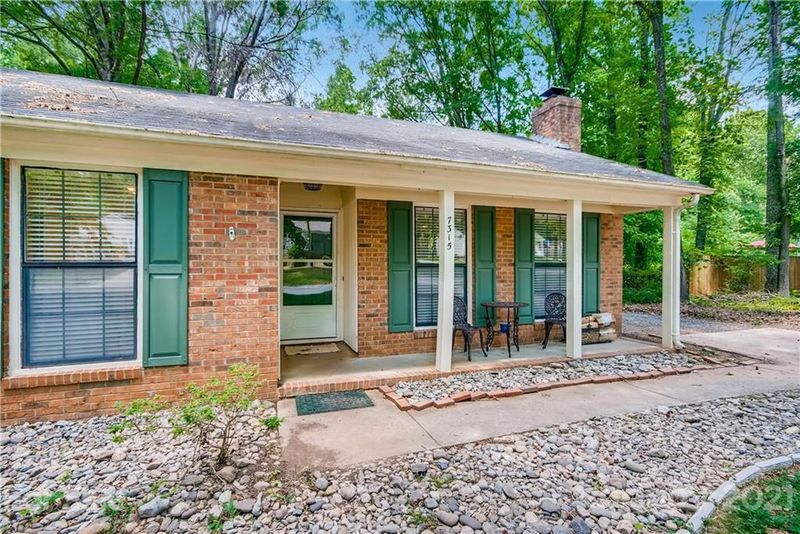 7315 Lancashire Dr, Mint Hill, NC 28227