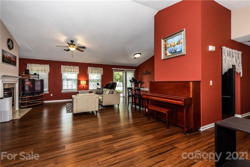 3320 Arbor Pointe Dr, Indian Trail, NC 28079