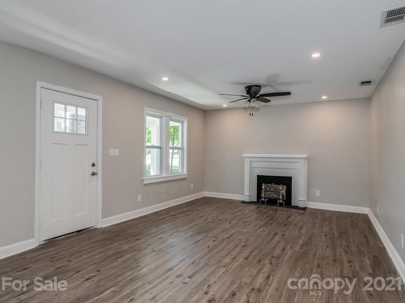 316 W Stevens Dr, Kershaw, SC 29067