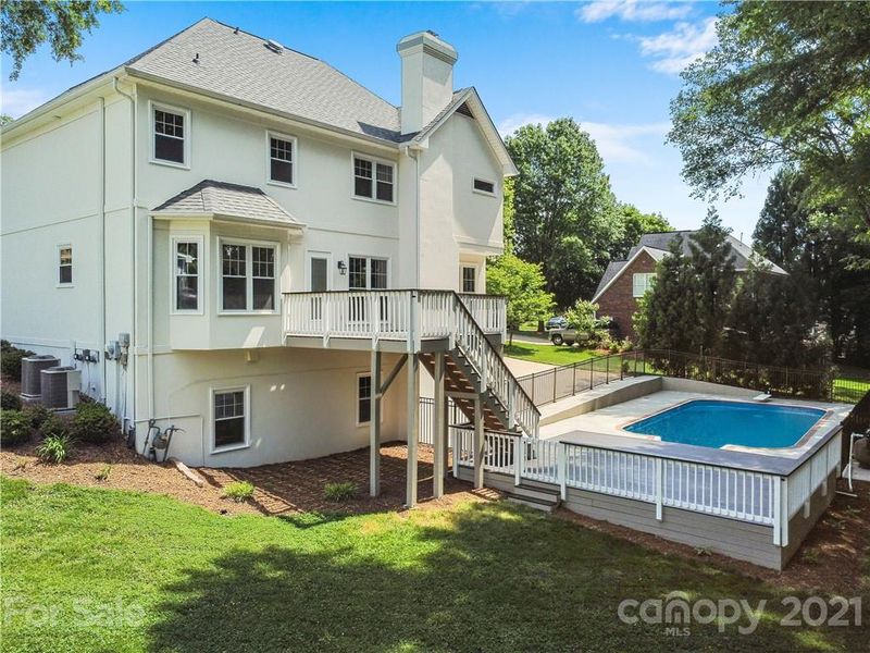 148 35th Ave, Hickory, NC 28601