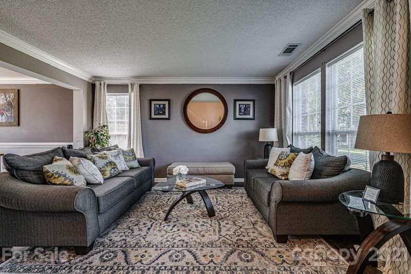 4404 Mackinac St, Charlotte, NC 28269
