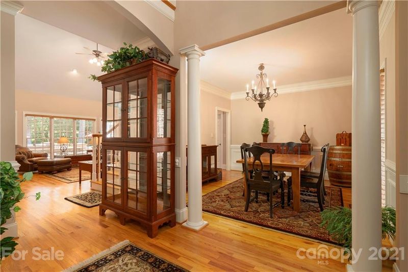 6607 Fox Ridge Cir, Davidson, NC 28036