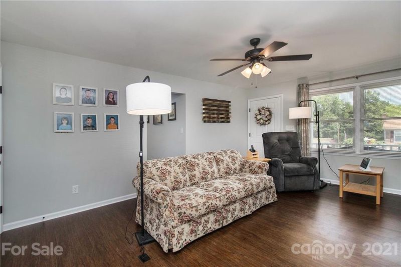 279 Collingswood Dr, Concord, NC 28027