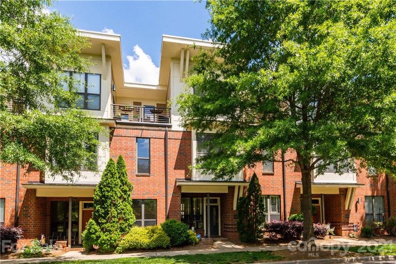 3443 Spencer St, Charlotte, NC 28205