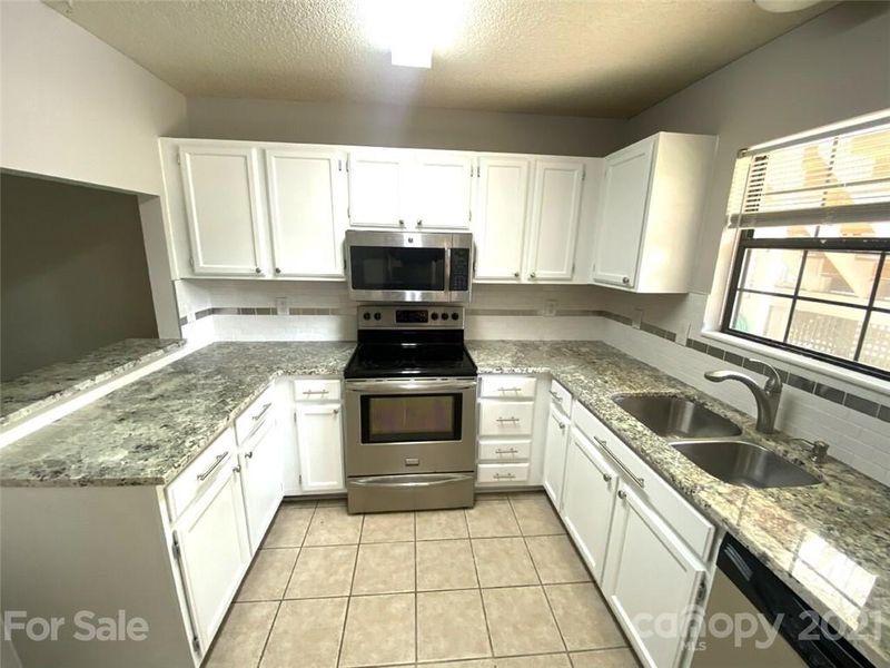 7608 Woods Ln #9, Cornelius, NC 28031