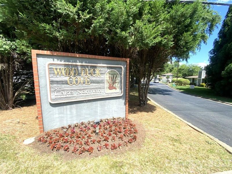 7608 Woods Ln #9, Cornelius, NC 28031