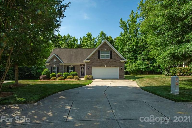 1252 Rockwell View Rd, Matthews, NC 28105