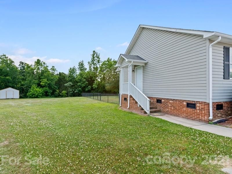 5005 Sedgefield Dr, Lancaster, SC 29720