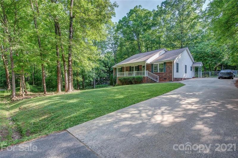 205 Roberts Ave, York, SC 29745