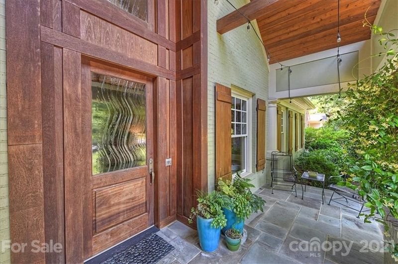 1500 Twiford Pl, Charlotte, NC 28207
