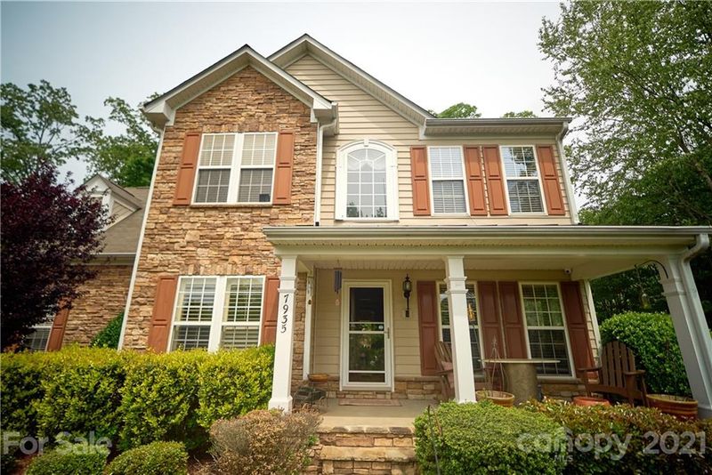 7935 Greylock Ridge Rd, Matthews, NC 28105