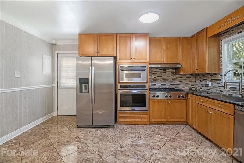 1200 Dove St, Monroe, NC 28112
