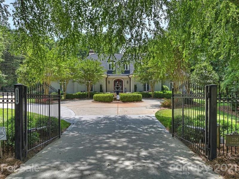 1114 Reamoor Dr, Waxhaw, NC 28173