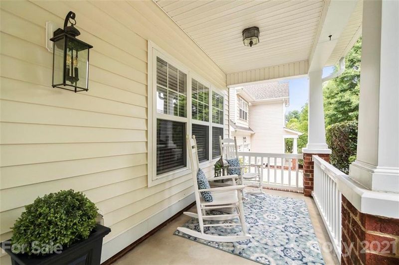 12214 Backwater Dr, Charlotte, NC 28214