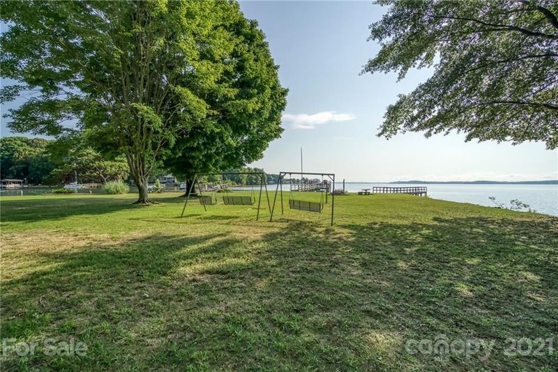 8320 Ranger Ln, Denver, NC 28037