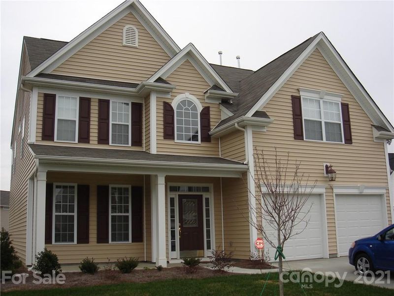10911 Sand River Ct, Davidson, NC 28036