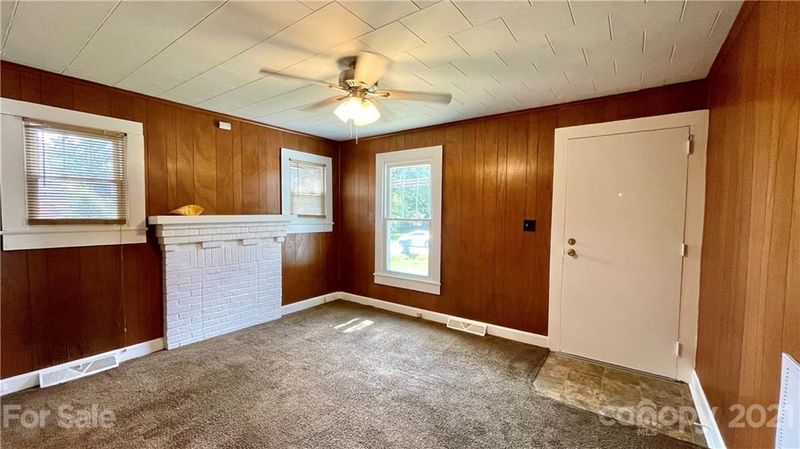 2117 Brantley Rd, Kannapolis, NC 28083