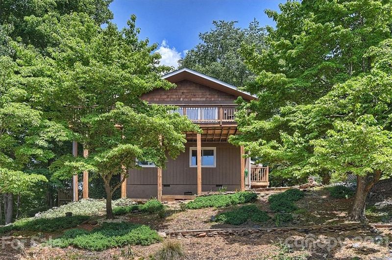 9009 Cebu Ct, Tega Cay, SC 29708
