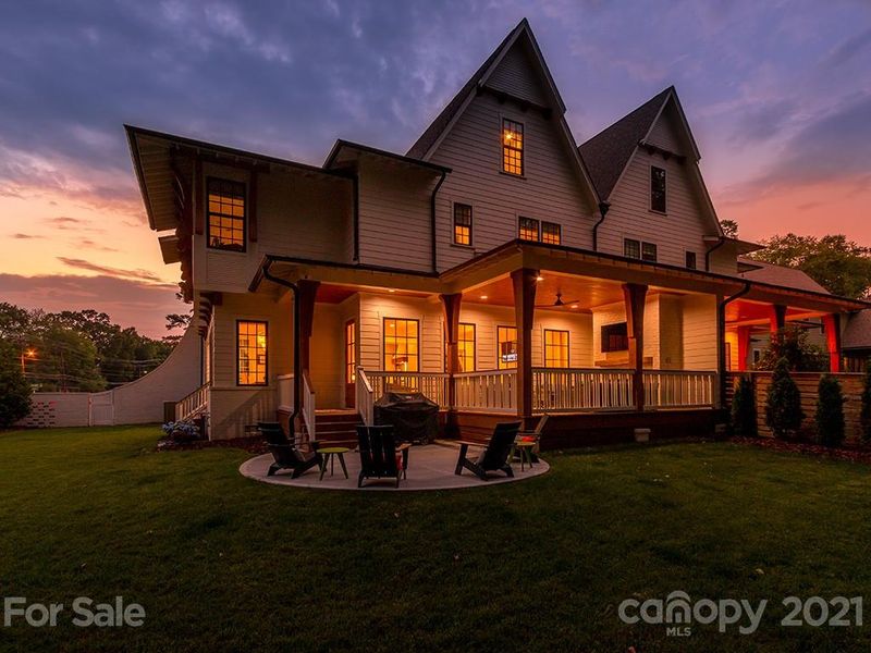 715 Westbury Rd, Charlotte, NC 28211