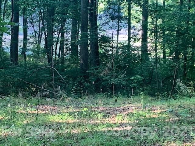 1280 Woodridge Dr #8, Clover, SC 29710