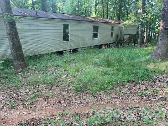 1280 Woodridge Dr #8, Clover, SC 29710
