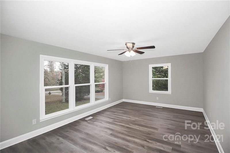 798 Pine Haven Cir, Clover, SC 29710