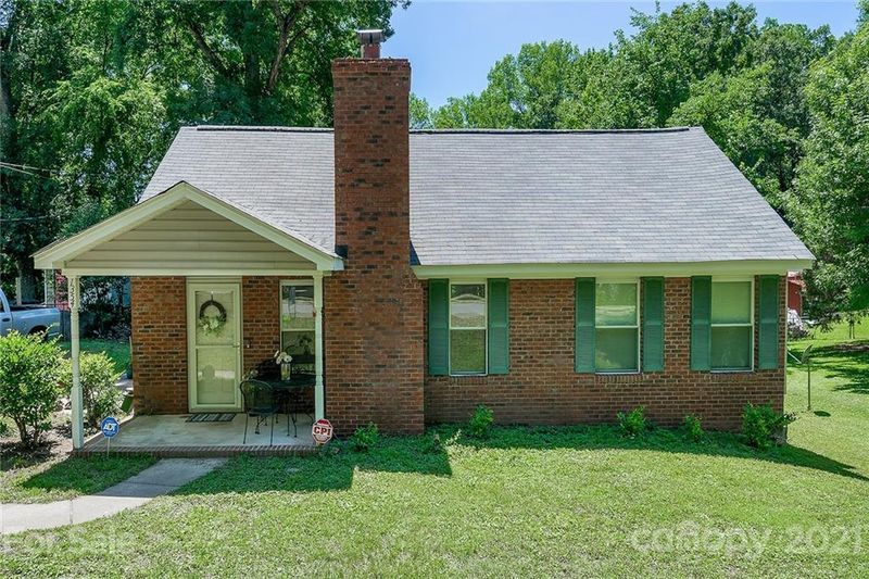 1354 Cheshire Ave, Charlotte, NC 28208