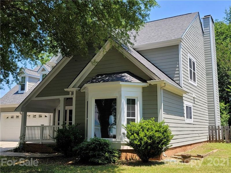 12148 Moonshadow Ln, Huntersville, NC 28078