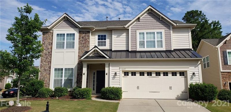 8605 Burnside Ln, Charlotte, NC 28277
