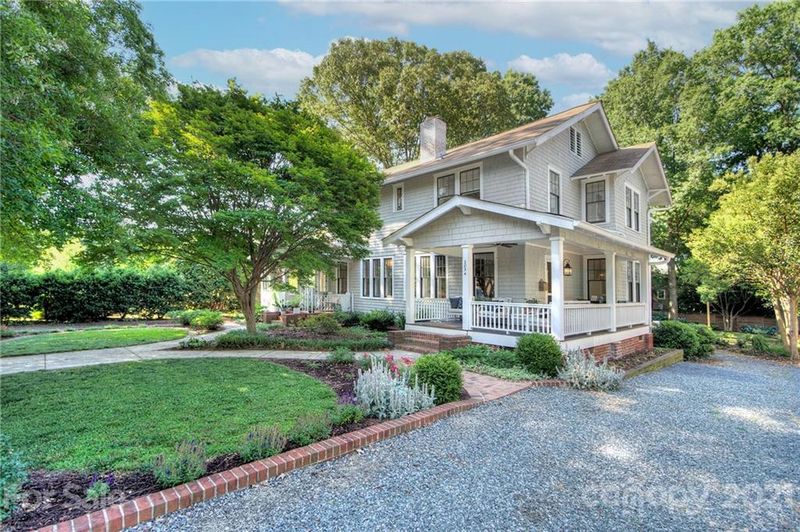 2054 Greenway Ave, Charlotte, NC 28204