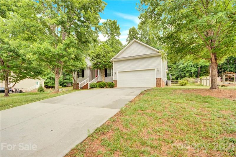 212 Shenandoah Loop, Troutman, NC 28166