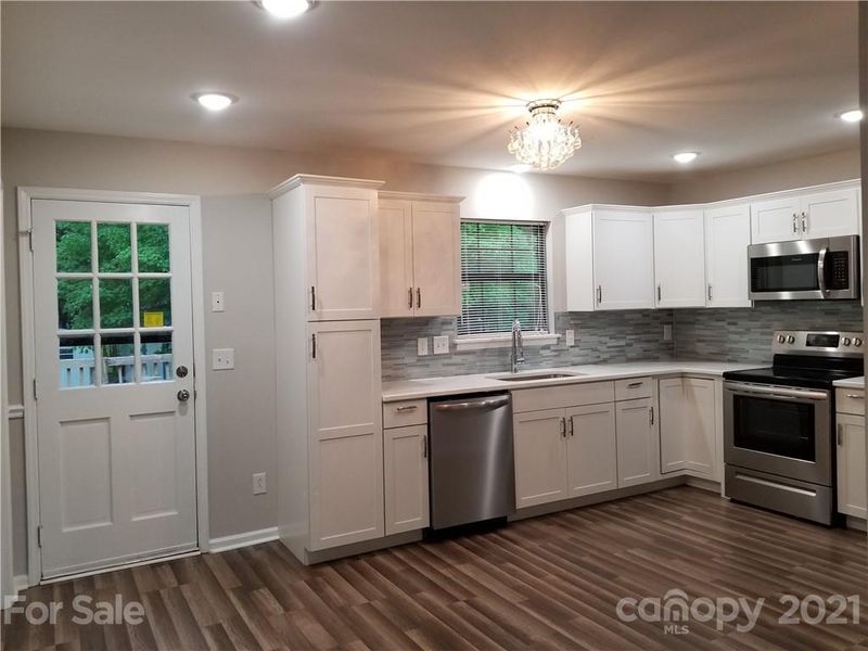 7419 Lancashire Dr, Mint Hill, NC 28227