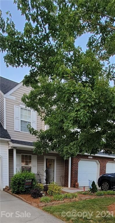 2017 University Heights Ln, Charlotte, NC 28213