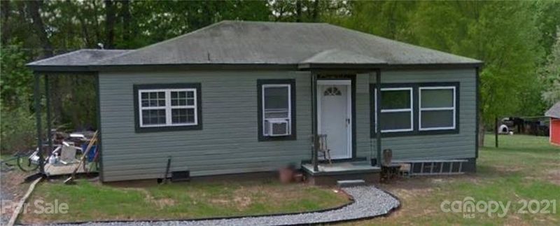 607 Morningside Dr, Mount Holly, NC 28120