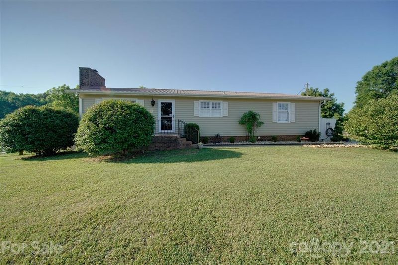 1111 Emily Ln, Monroe, NC 28110