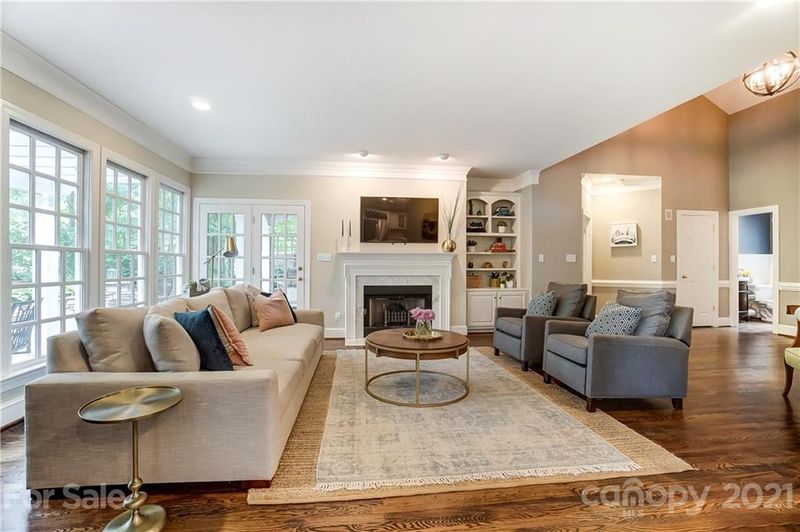 18708 Greyton Ln, Davidson, NC 28036