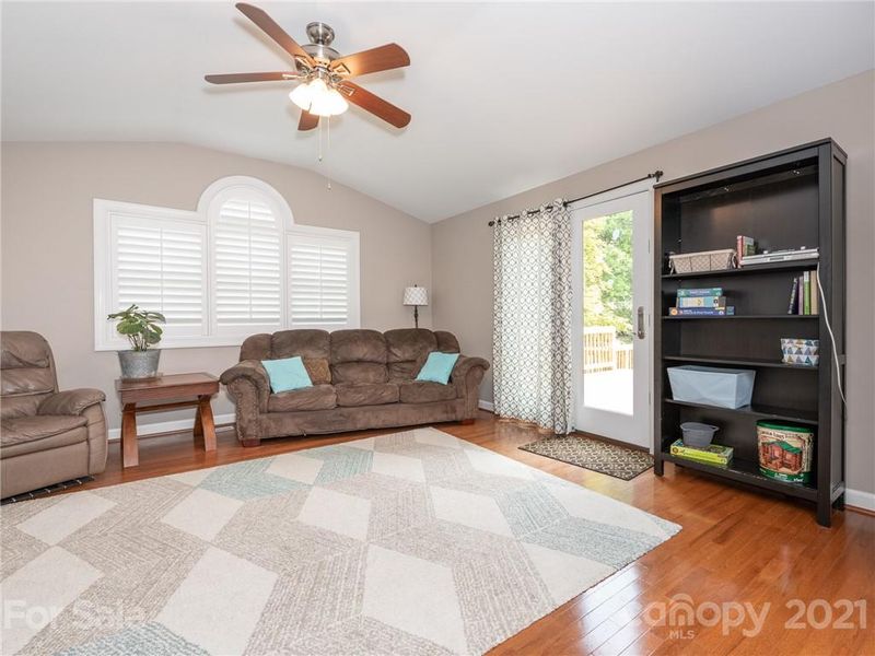 806 Chadbourne Ave, Concord, NC 28027