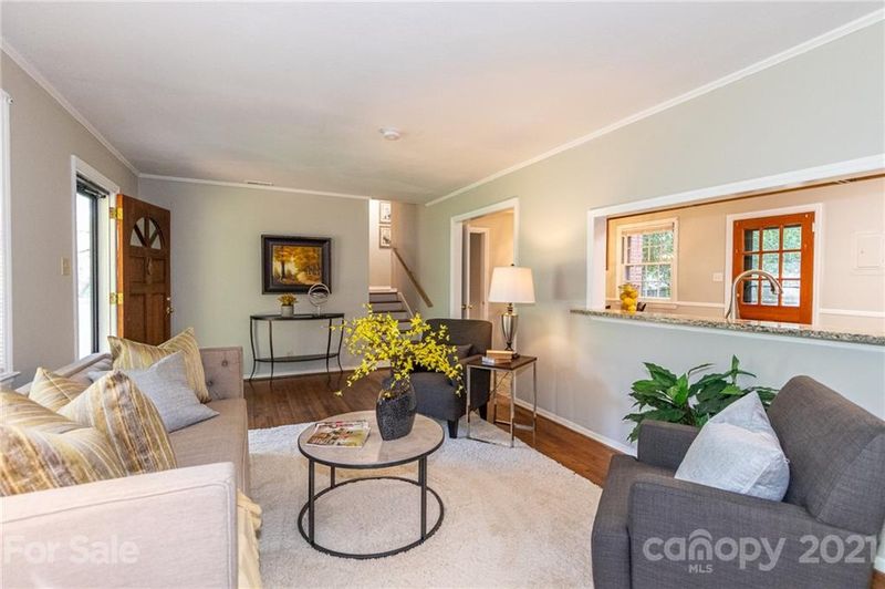 5318 Furman Pl, Charlotte, NC 28210