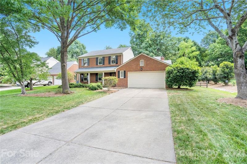 710 Fredricksburg Rd, Matthews, NC 28105