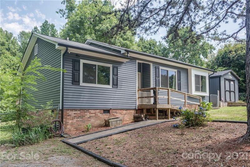 610 Gladedale Ln #PH 1, Monroe, NC 28110
