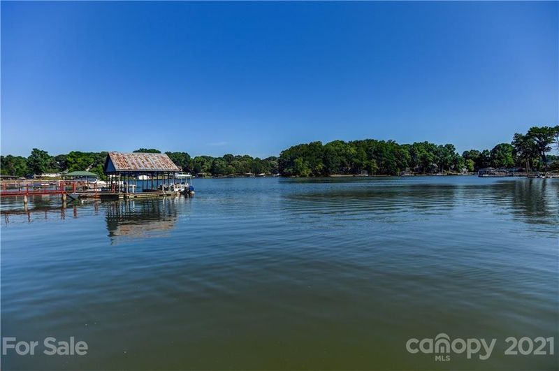 215 Shady Cove Rd, Troutman, NC 28166