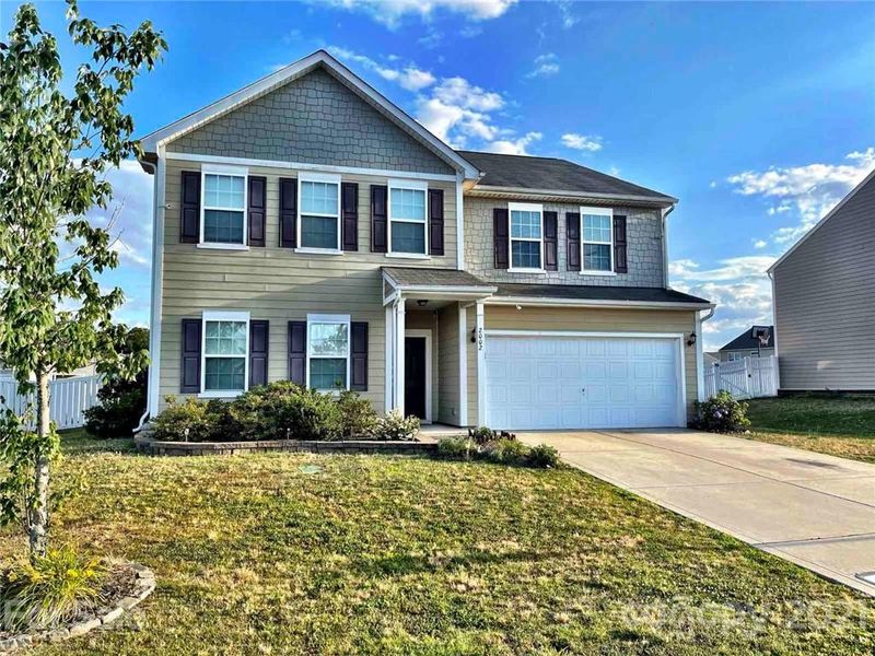 2002 Houndscroft Rd, Indian Trail, NC 28079