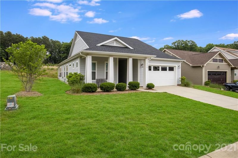 7175 Hanging Rock Ct, Denver, NC 28037