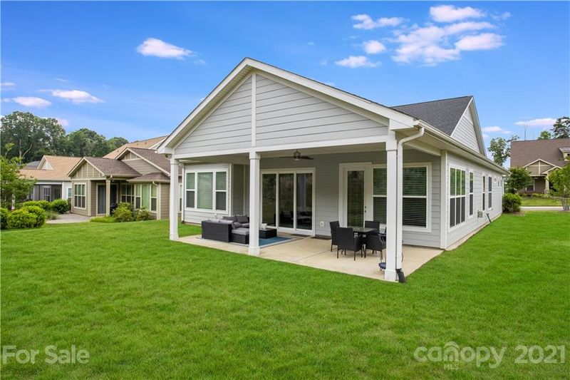 7175 Hanging Rock Ct, Denver, NC 28037