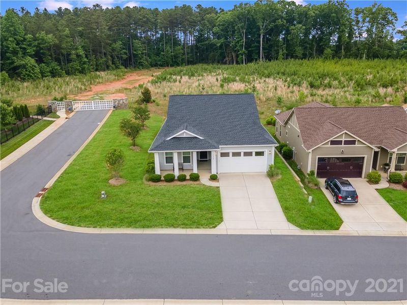 7175 Hanging Rock Ct, Denver, NC 28037