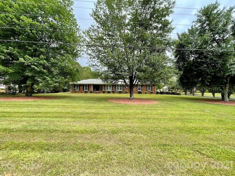 5000 Margaret Wallace Rd, Matthews, NC 28105