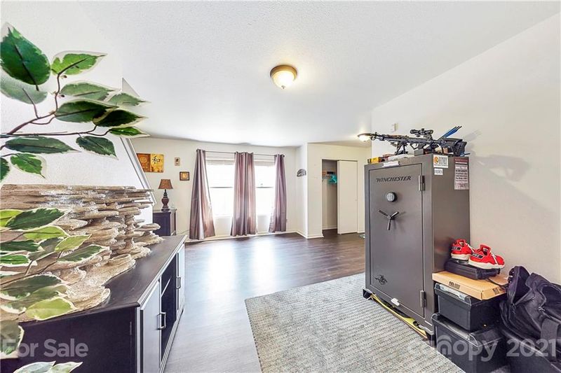 4102 Kellybrook Dr, Concord, NC 28025