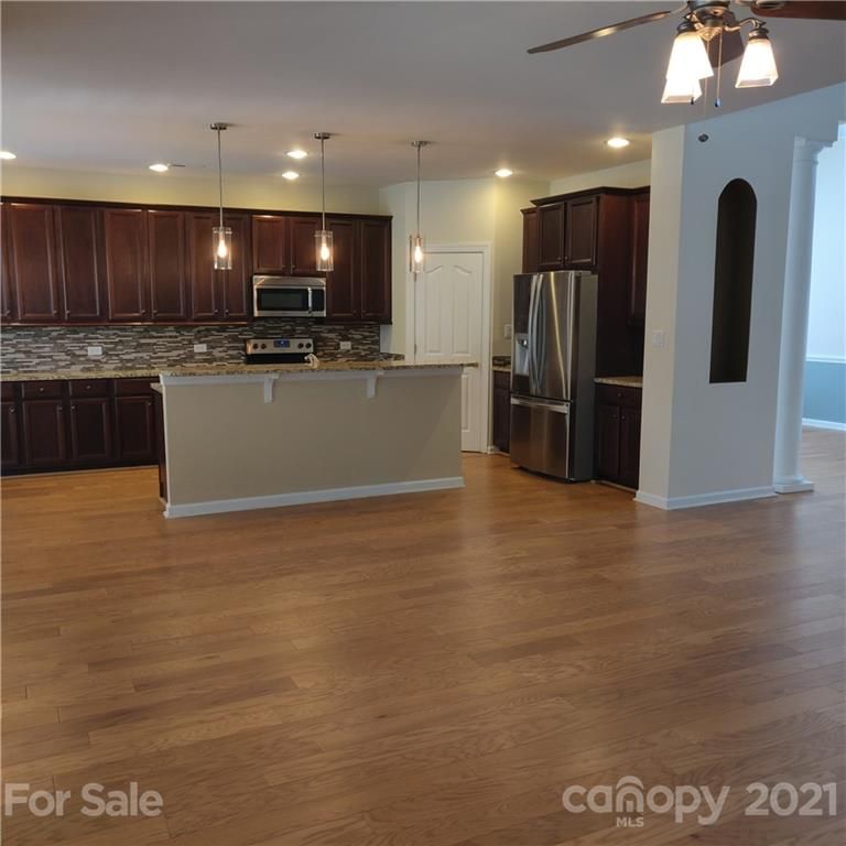 10936 Huntington Meadow Ln, Charlotte, NC 28273